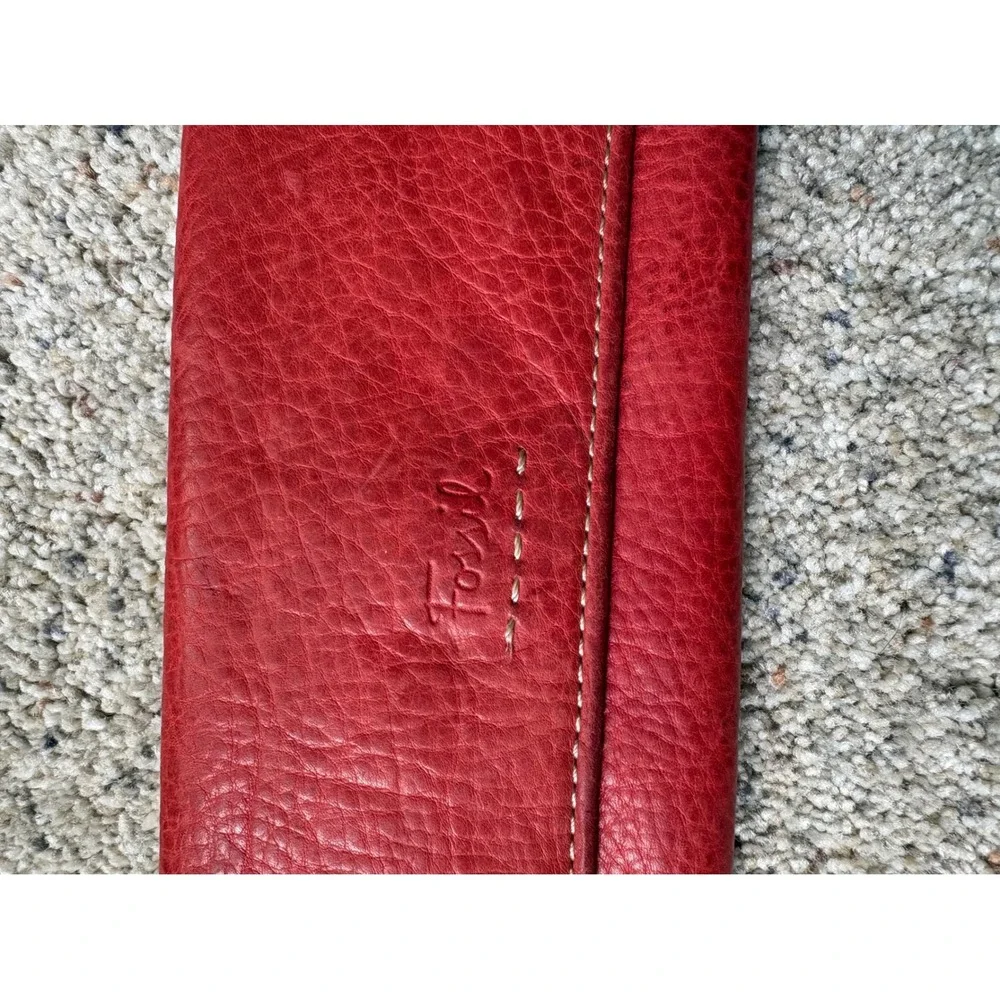 Fossil Womens Trifold Wallet Red Pebbled Genuine Leather Vintage Boho Classic